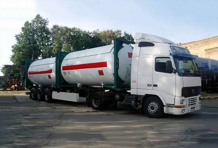 Автодоставка спец. грузов И другого недорого из Истра в Москва