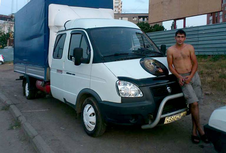 Заказ машины для перевозки груза из Красногорск в Ялта